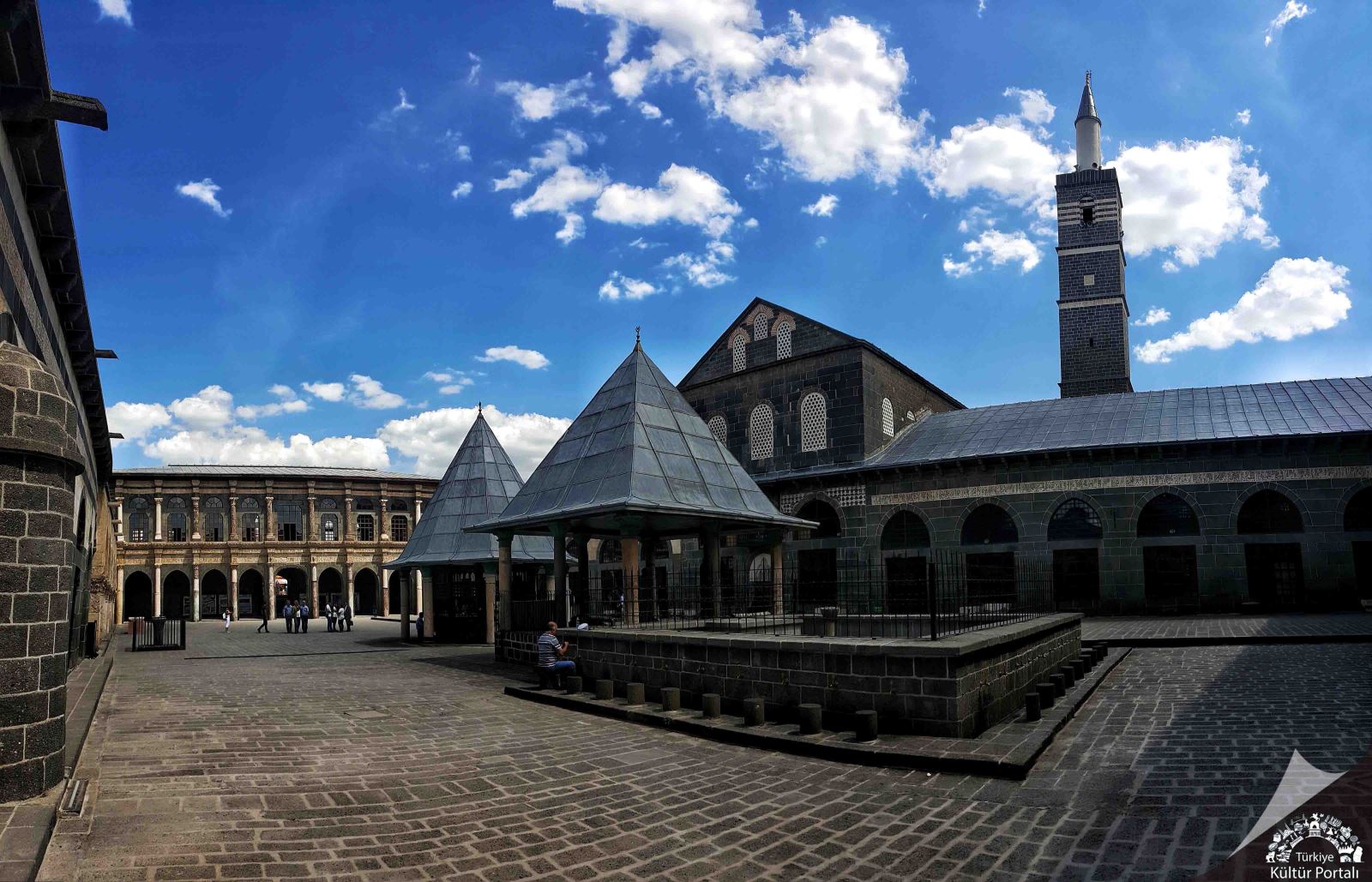 Diyarbakır Ulu Camii